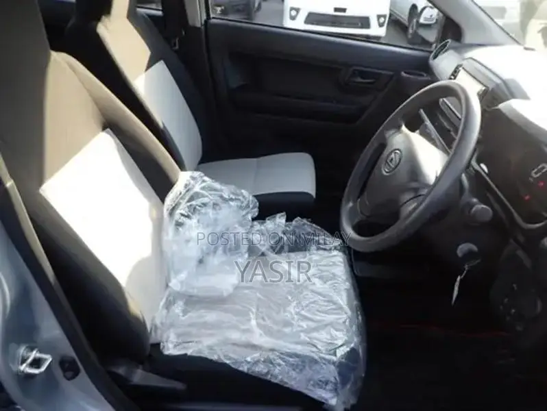 Mira Eis 2022 Imported Sedan - Low Mileage Silver Vehicle