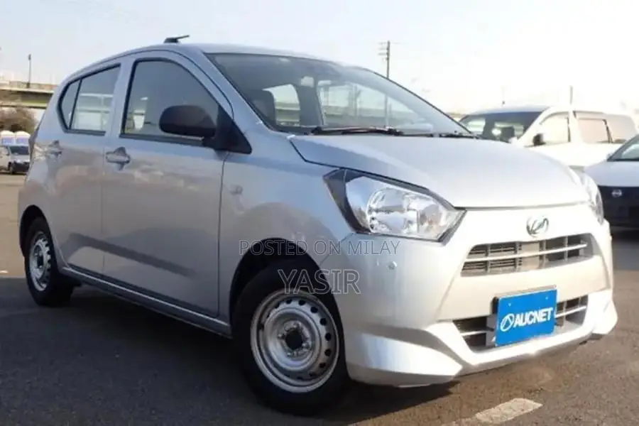 Mira Eis 2022 Imported Sedan - Low Mileage Silver Vehicle