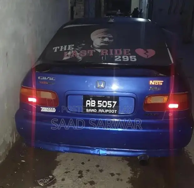 Alloy Wheels with Power Window Vehicle Accessory