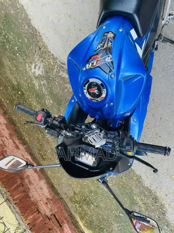 Gixxer 150 Motorcycle - Low Mileage Sportbike