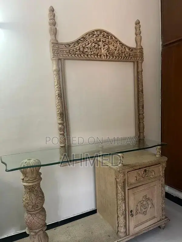 Chinoti Bedroom Furniture Set with Bed Frame, Side Tables, Dressing Ta