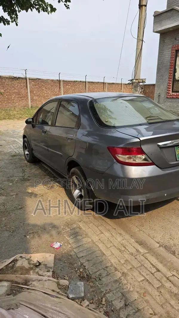 Honda City 2005 Sedan - Low Mileage Reliable Sedan