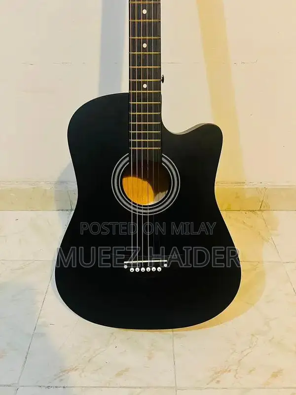 Kabat Acoustic Guitar with Bag and Picks