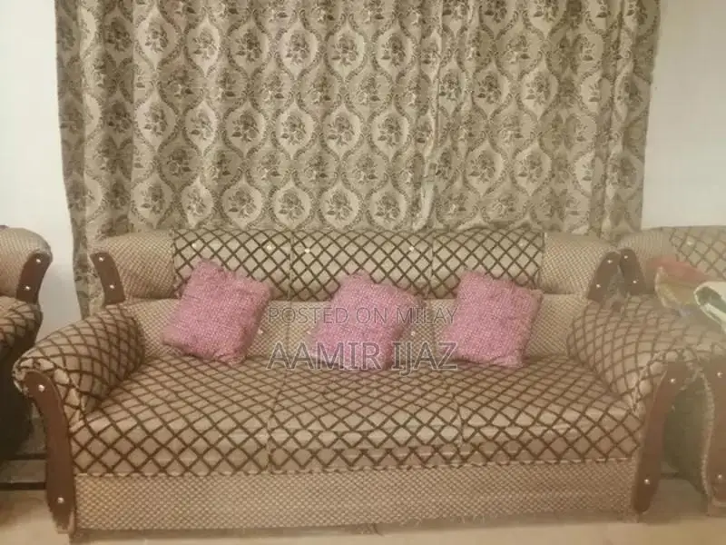 7 SEATER SOFA