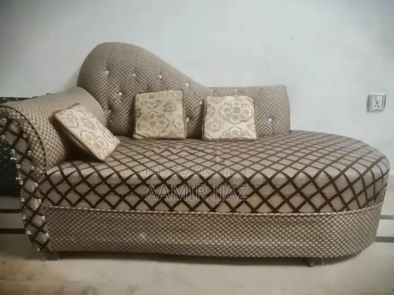 7 SEATER SOFA