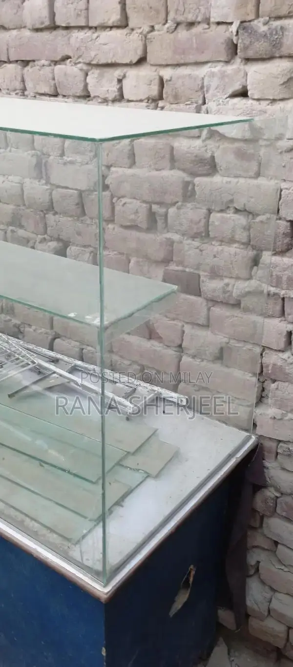 Rustic Wooden Dining Table - Farmhouse Style, Solid Wood Surface