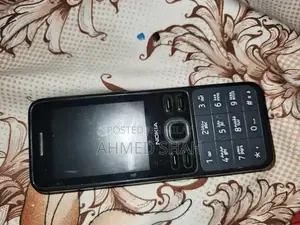 Classic Nokia Feature Phone - Basic Mobile Device