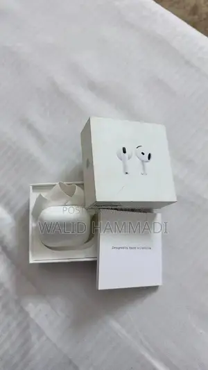 Photo - airpods 4