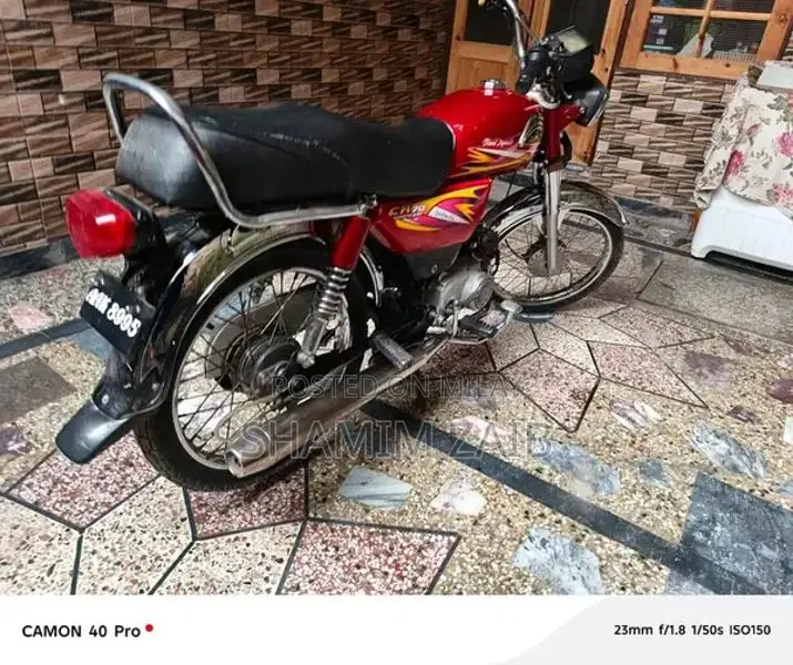 Crown 2020 Model Motorcycle in Good Condition