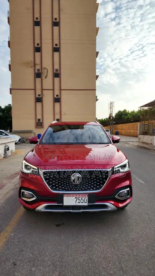 MG HS 1.5 Turbo Trophy SUV - Low Mileage Premium Model