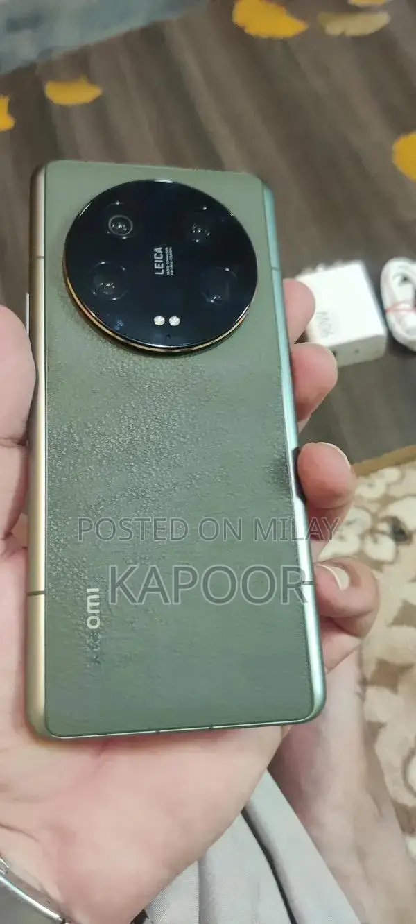 Ultra High-Performance Dual SIM Flagship Smartphone