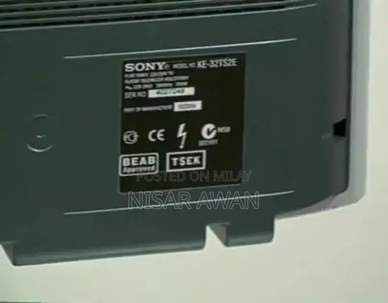 Sony 32-Inch LED Plasma TV in Very Good Condition