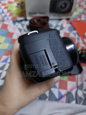 Canon Eos 700d (50)Mm1.8lns Ynglns.