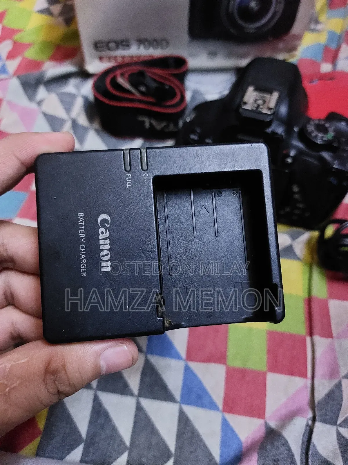 Canon Eos 700d (50)Mm1.8lns Ynglns.