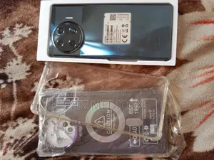 Tecno Spark 20 Pro Plus 256 GB Black