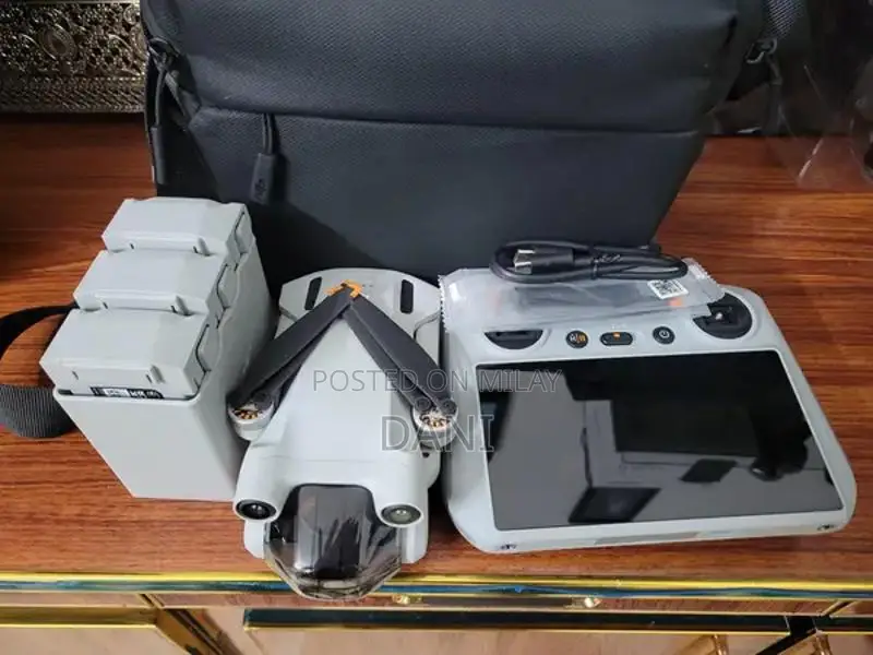 DJI Mini 3 Pro Drone - Fly More Combo Plus