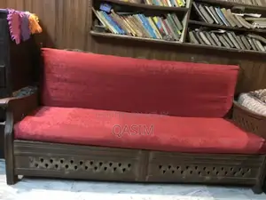 Modern Comfortable Sofa Set