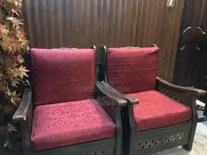 Modern Comfortable Sofa Set