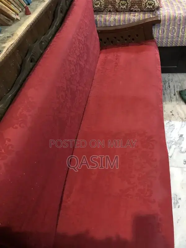 Modern Comfortable Sofa Set