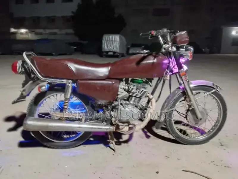 2015 Honda 125cc Motorcycle - Well-Maintained