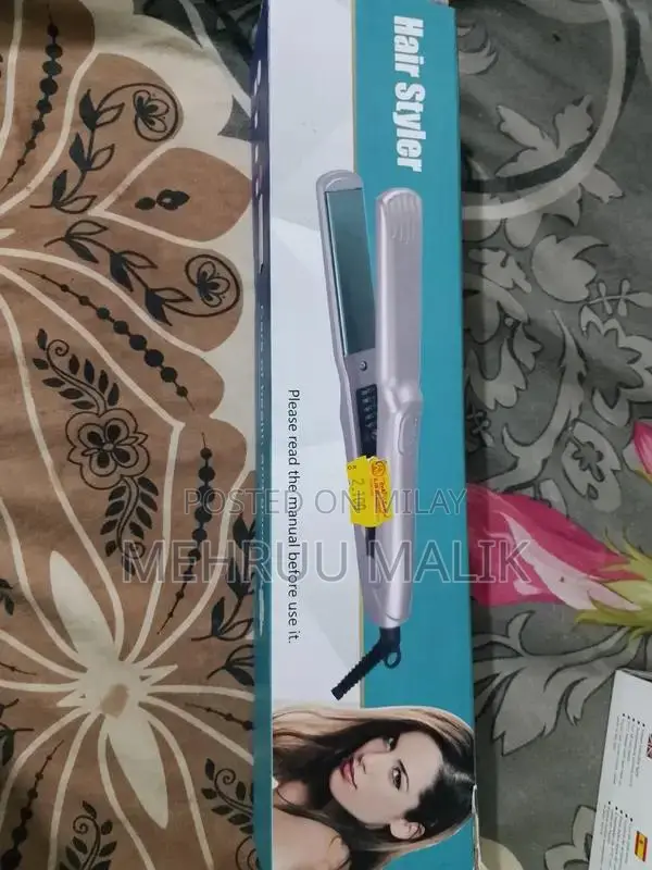 Professional Hair Straightener Styling Tool for Smooth Sleek Hair