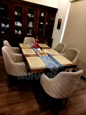 Photo - Modern 6 Seater Dining Table - Elegant Contemporary Design