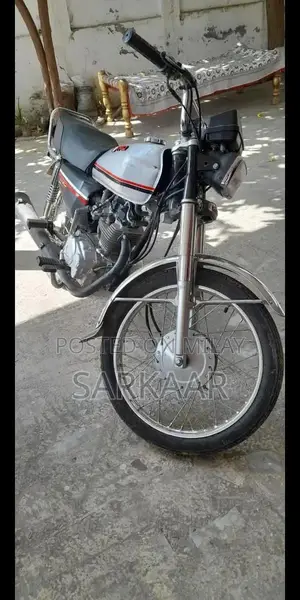 Honda 125cc Motorcycle 2023 Model - Excellent Condition