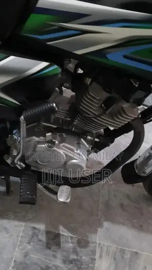 Honda 125cc Motorcycle - 2023 Model in Excellent Condition