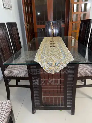Dinning table with 06 chairs