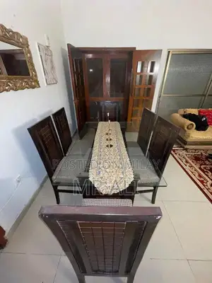 Dinning table with 06 chairs