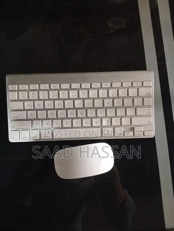 Apple iMac 21.5-inch Late 2013 Desktop Computer