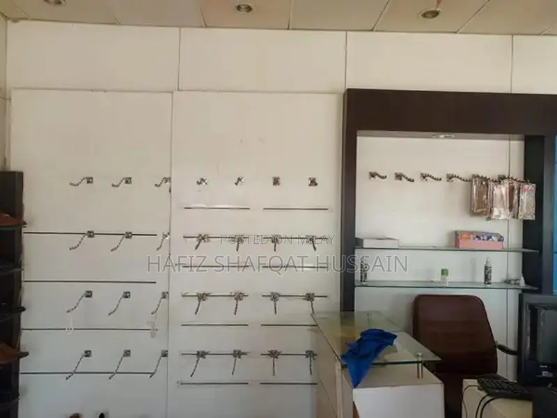 Decorative Furniture and Home Accessories Collection