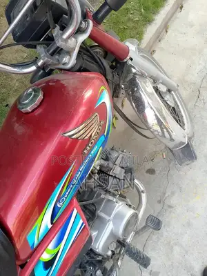 Honda CD 70 Motorcycle - Well-Maintained Bike