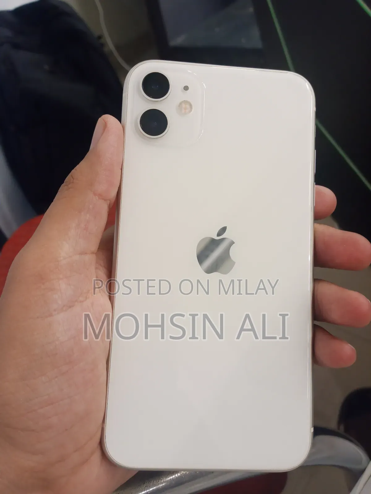 Apple iPhone 11 64 GB White