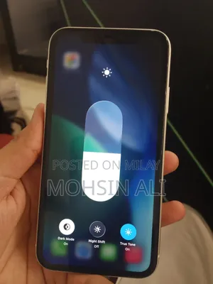 Apple iPhone 11 64 GB White