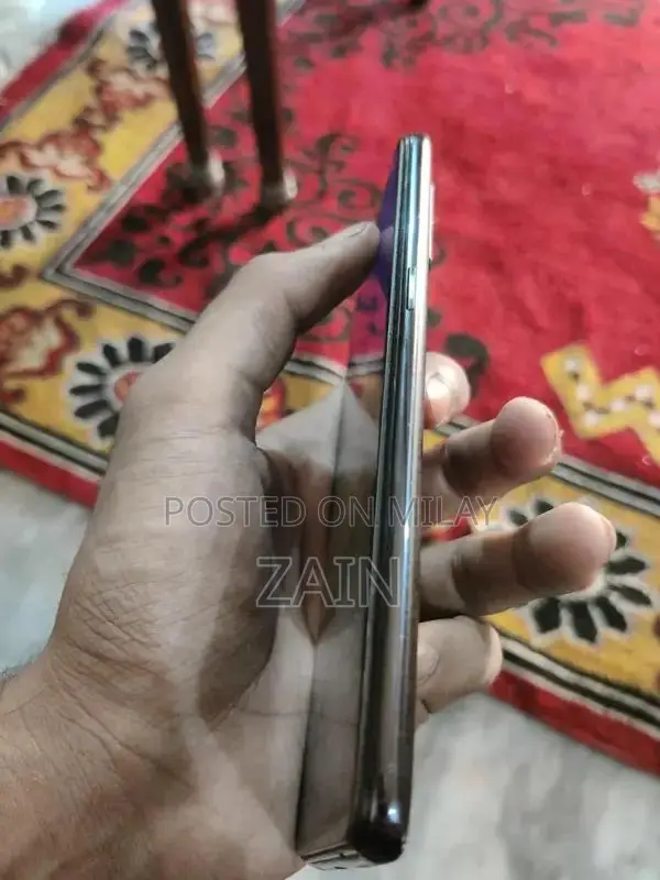 Oppo Reno 6 Dual SIM Smartphone with Snapdragon Processor