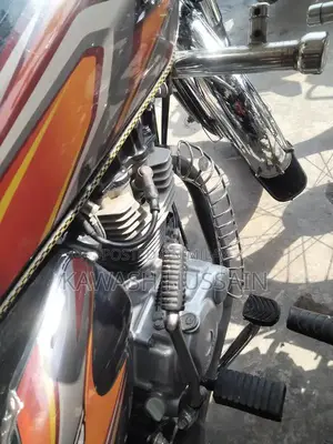 Photo - Honda CG125 Single Cylinder Motorcycle Engine