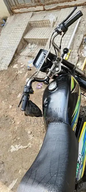 Hundyas 70cc Motorcycle 2022 Model - Well-Maintained Bike