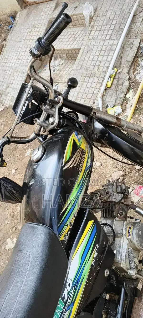 Hundyas 70cc Motorcycle 2022 Model - Well-Maintained Bike