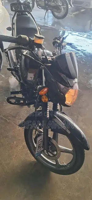 Photo - Suzuki GR 150 Motorcycle - Low Mileage 2024 Model