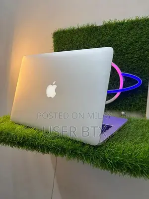 Apple MacBook Pro 2013 Laptop Computer