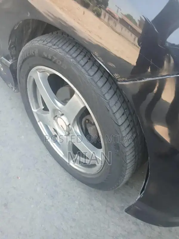 Family Car 2012-2013 Model with Android System and Alloy Rims