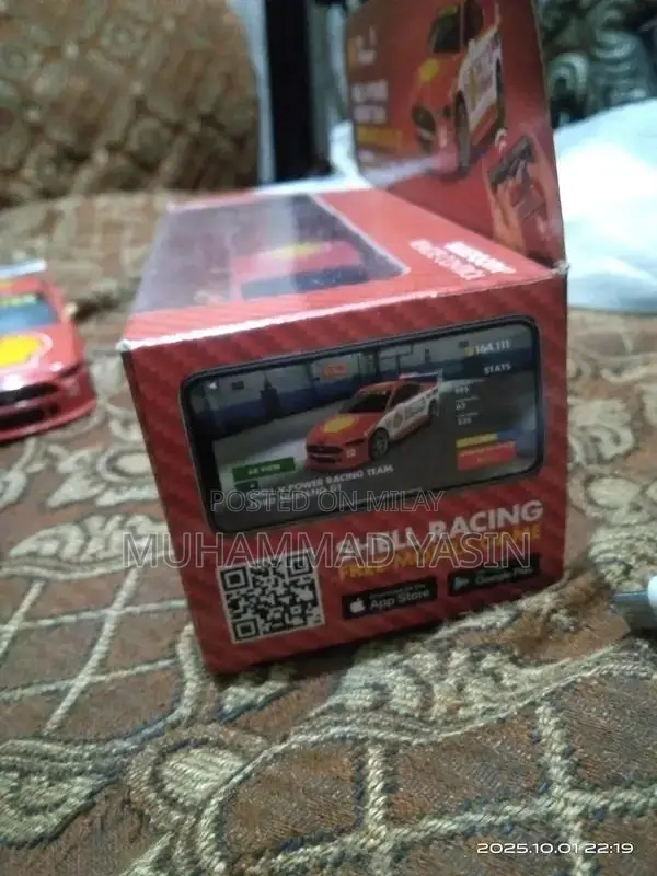 Remote Control Racing Car with Mobile App Connectivity