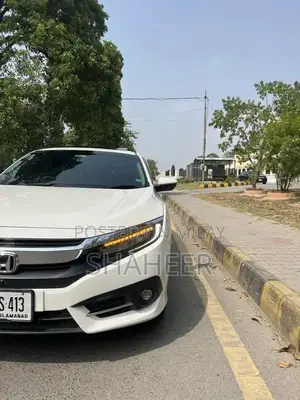 Honda Civic VTi Oriel Prosmatic Sedan