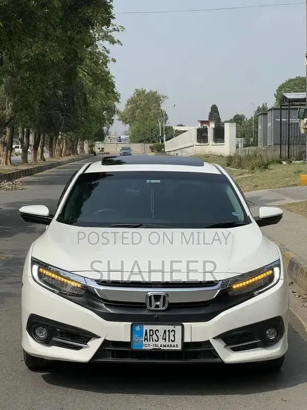 Honda Civic VTi Oriel Prosmatic Sedan