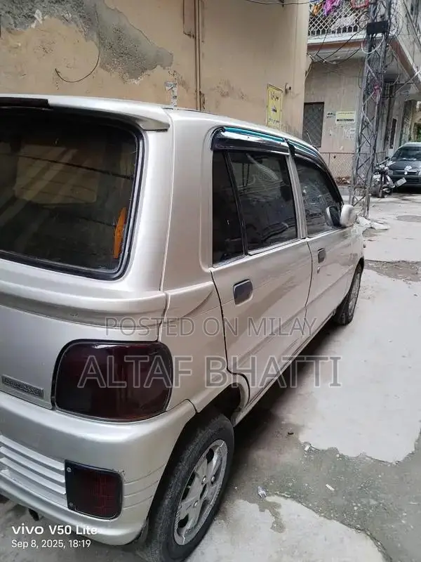 Family-Friendly Smart Car in Excellent Condition