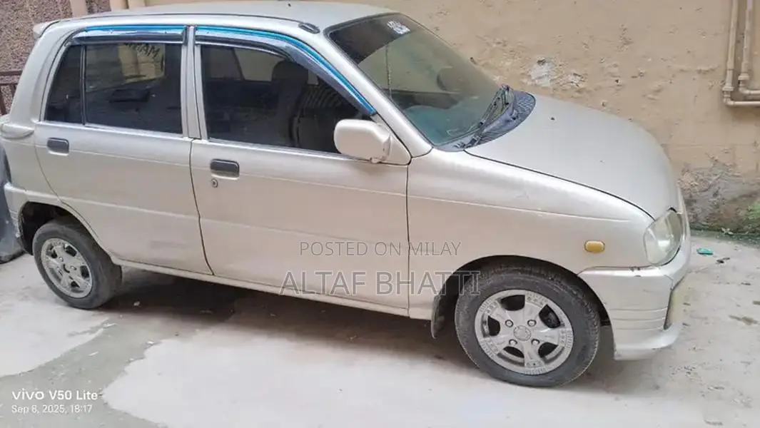 Family-Friendly Smart Car in Excellent Condition