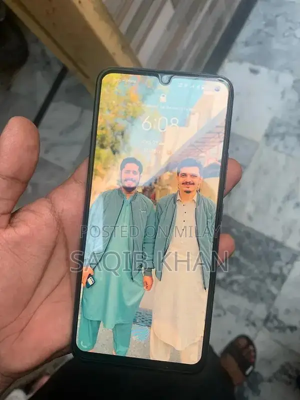 Vivo V21e Smartphone 8GB RAM 128GB Storage Excellent Condition