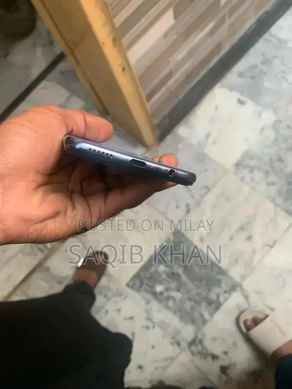 Vivo V21e Smartphone 8GB RAM 128GB Storage Excellent Condition