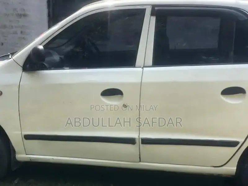 2004 Hyundai Santro Compact Car - Dual Fuel AC Hatchback